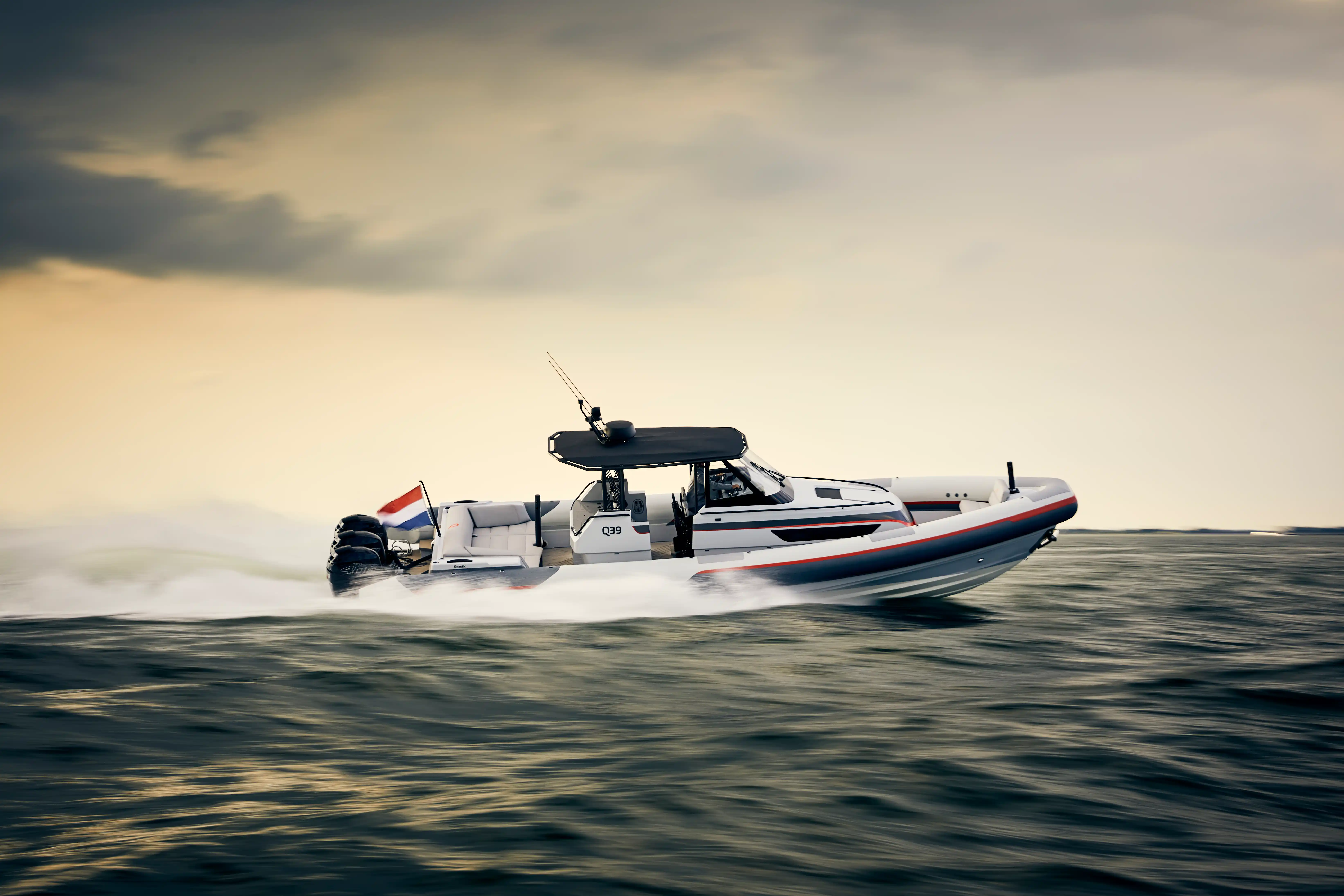 Qnautic Q39
