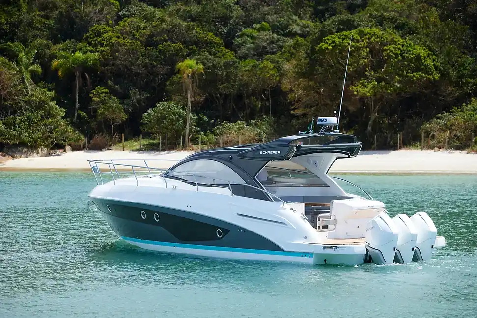 Extérieur du Schaefer Yachts 400