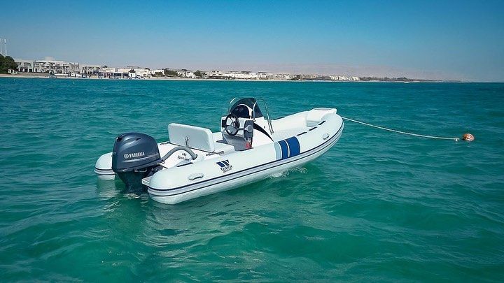 Tiger Marine SportLine 440 Exterior