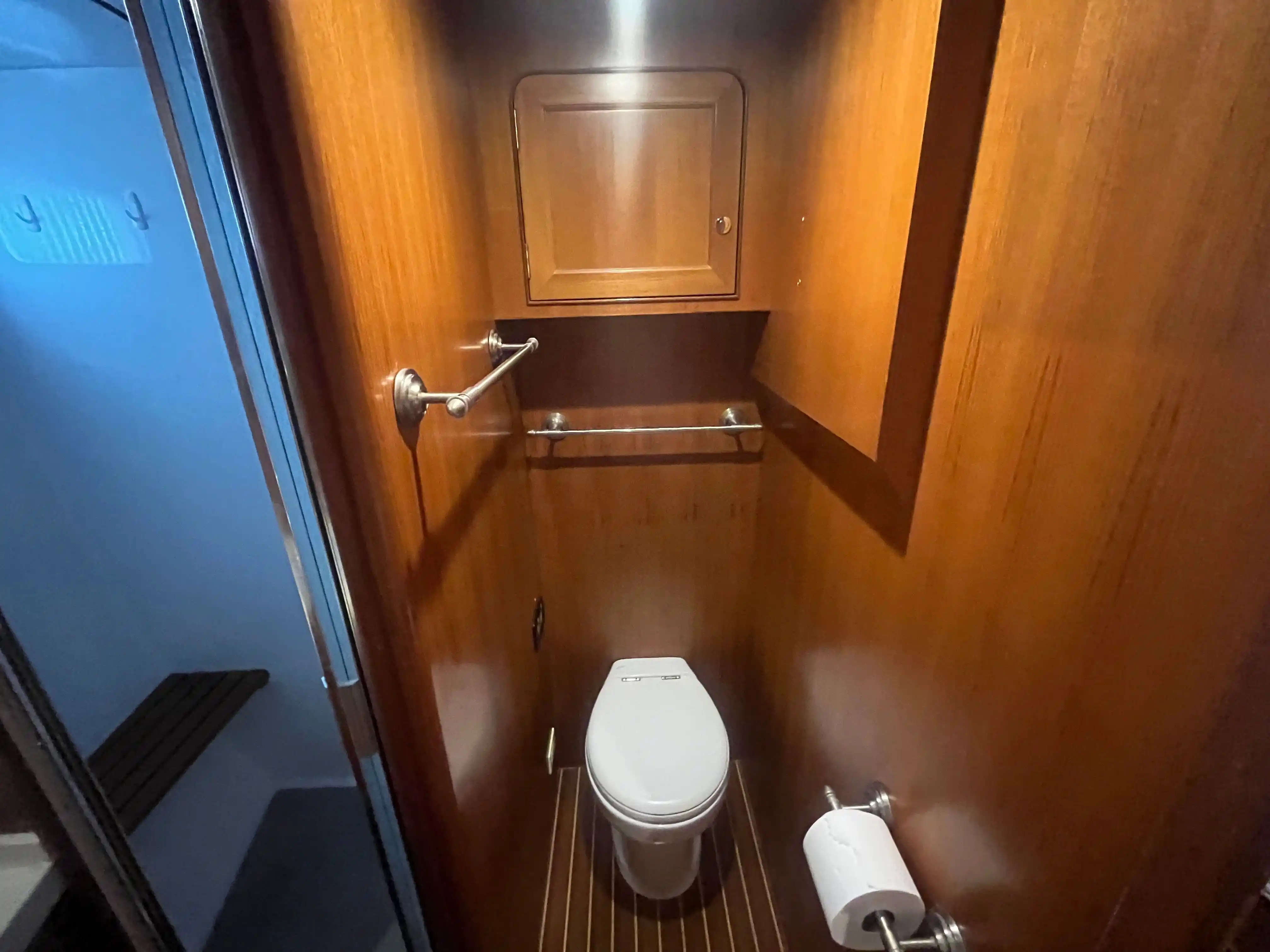 Interni del DeFever 55