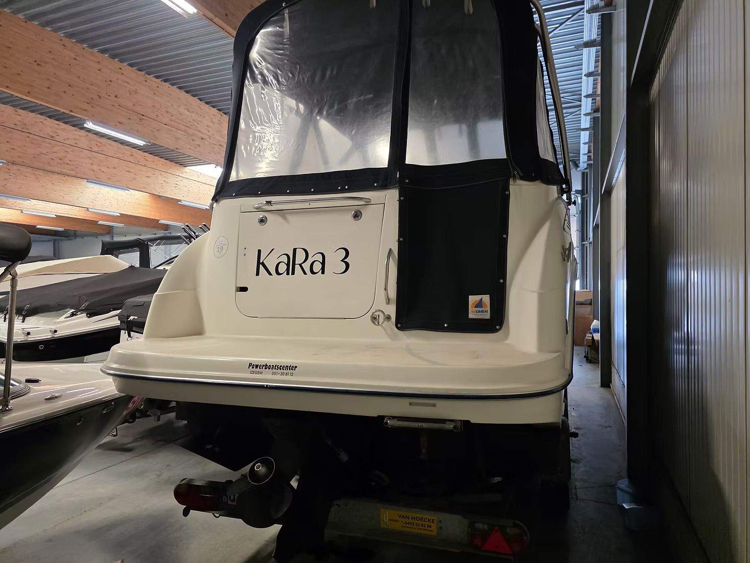 Exterieur van de Bayliner 265