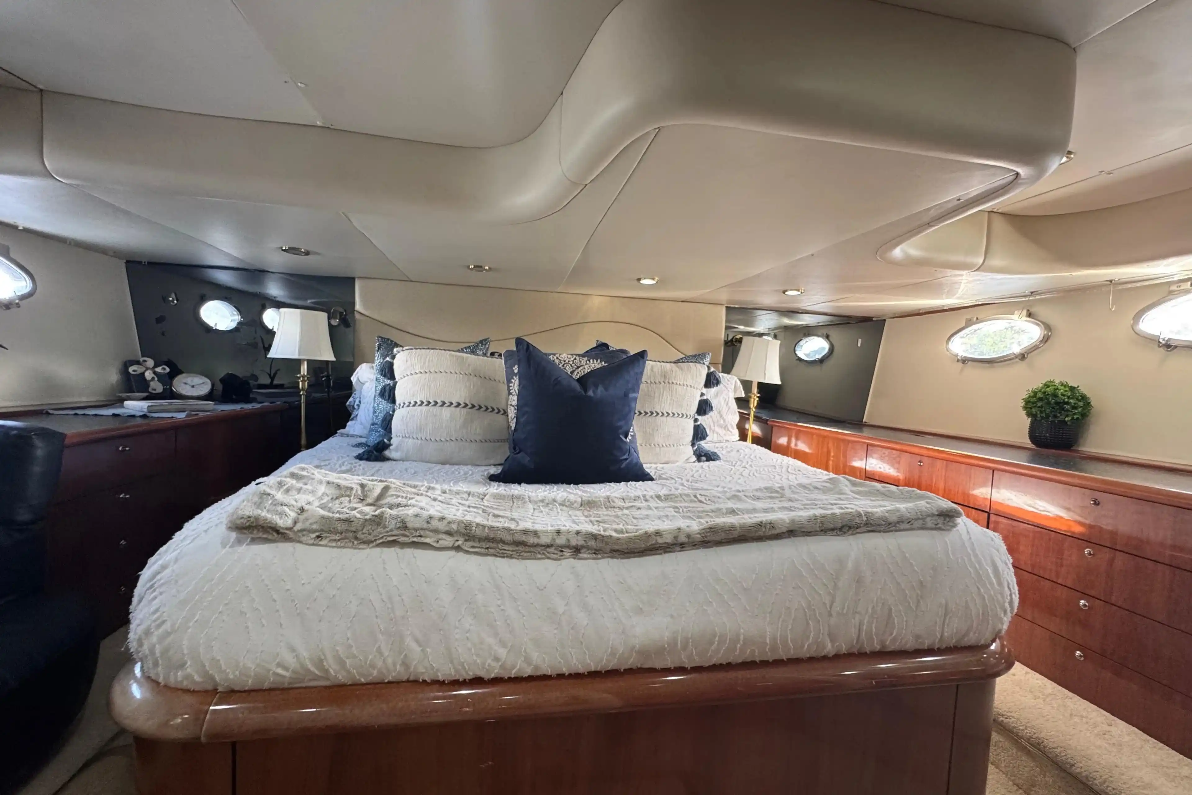 Interieur van de Sunseeker Predator 56