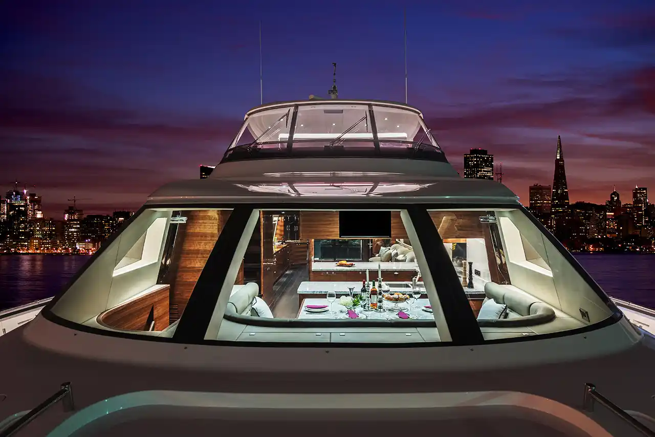 Horizon E100 Exterior