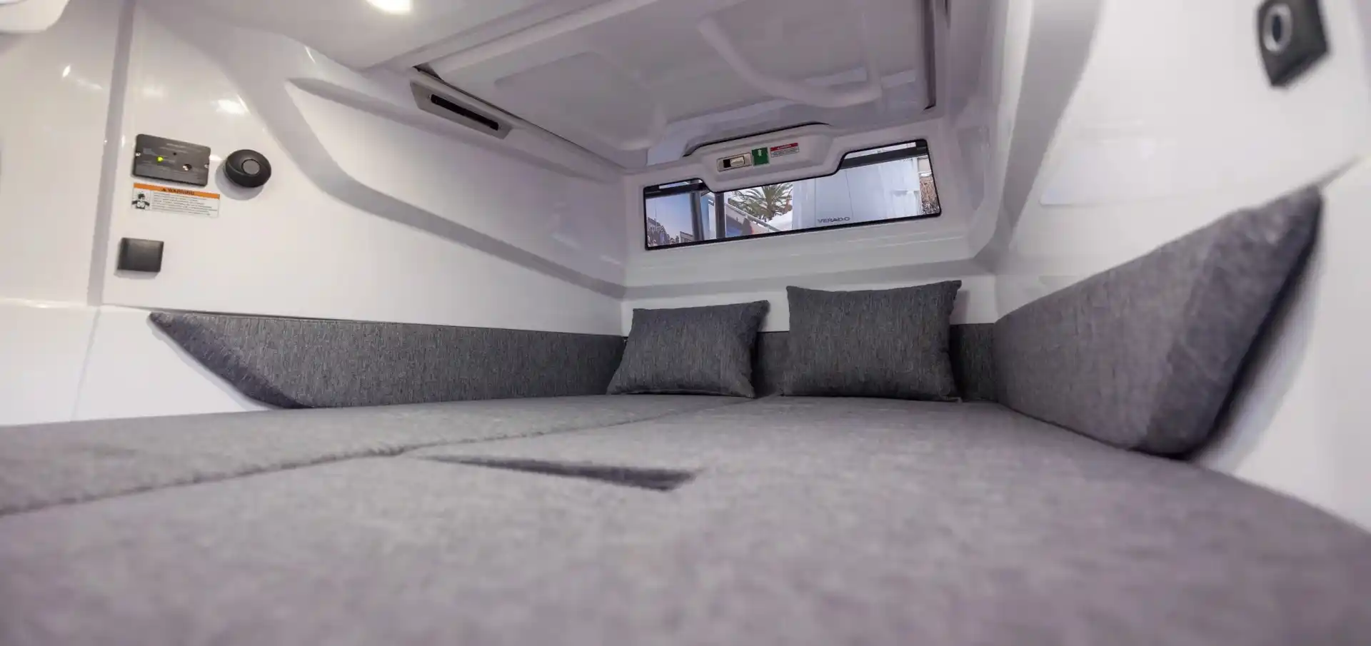 Axopar 29 Sun Top Interior