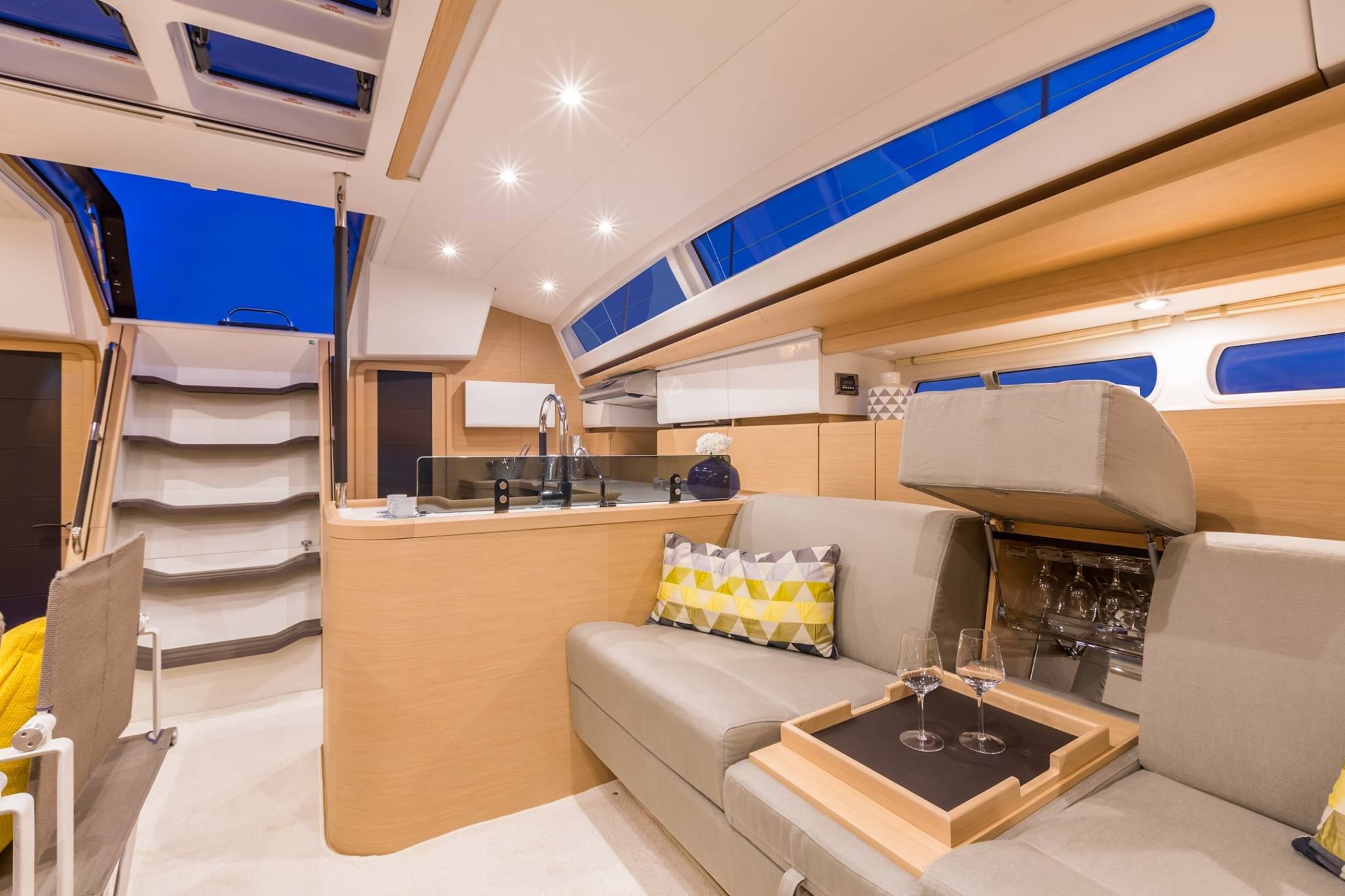Jeanneau 58 Interior