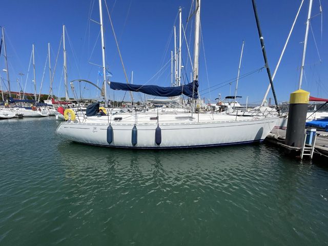 Dufour Classic 38