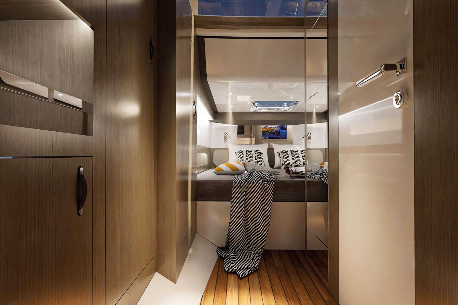 Coastal 15 Partenope Interior