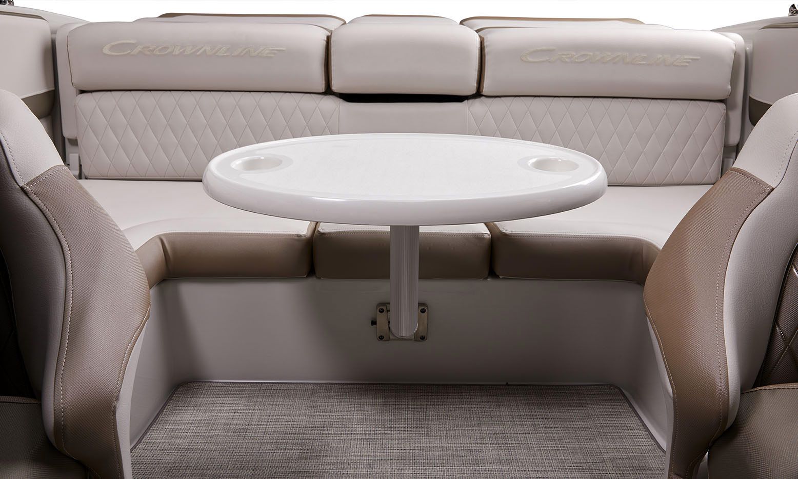 Interni del Crownline 220 SS