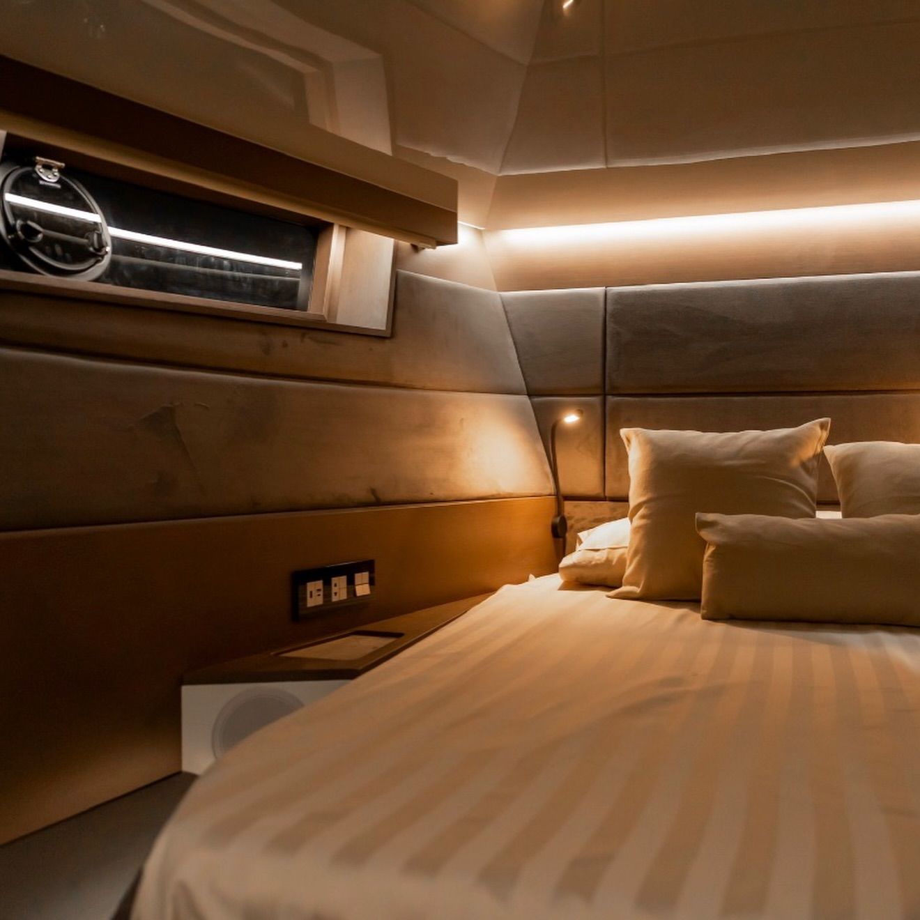 Interior del TESORO YACHTS T40 GTS
