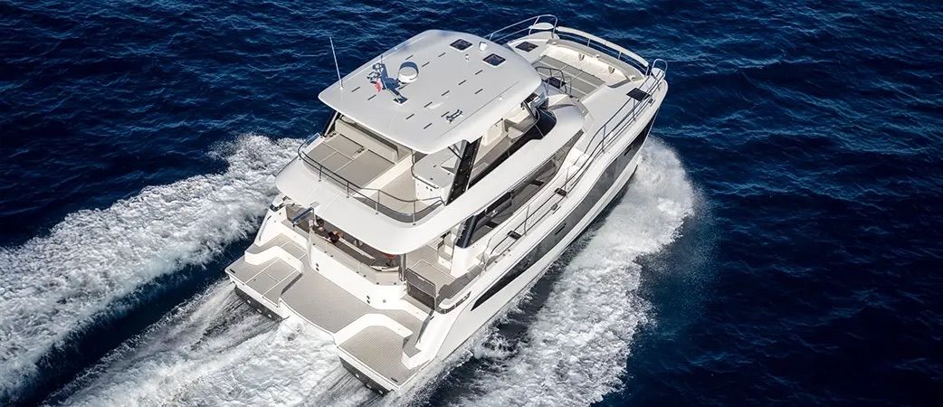 Extérieur du Aquila 46 Yacht