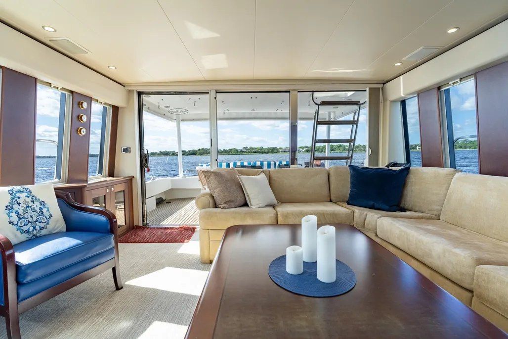 Pacific Mariner 65 Interior