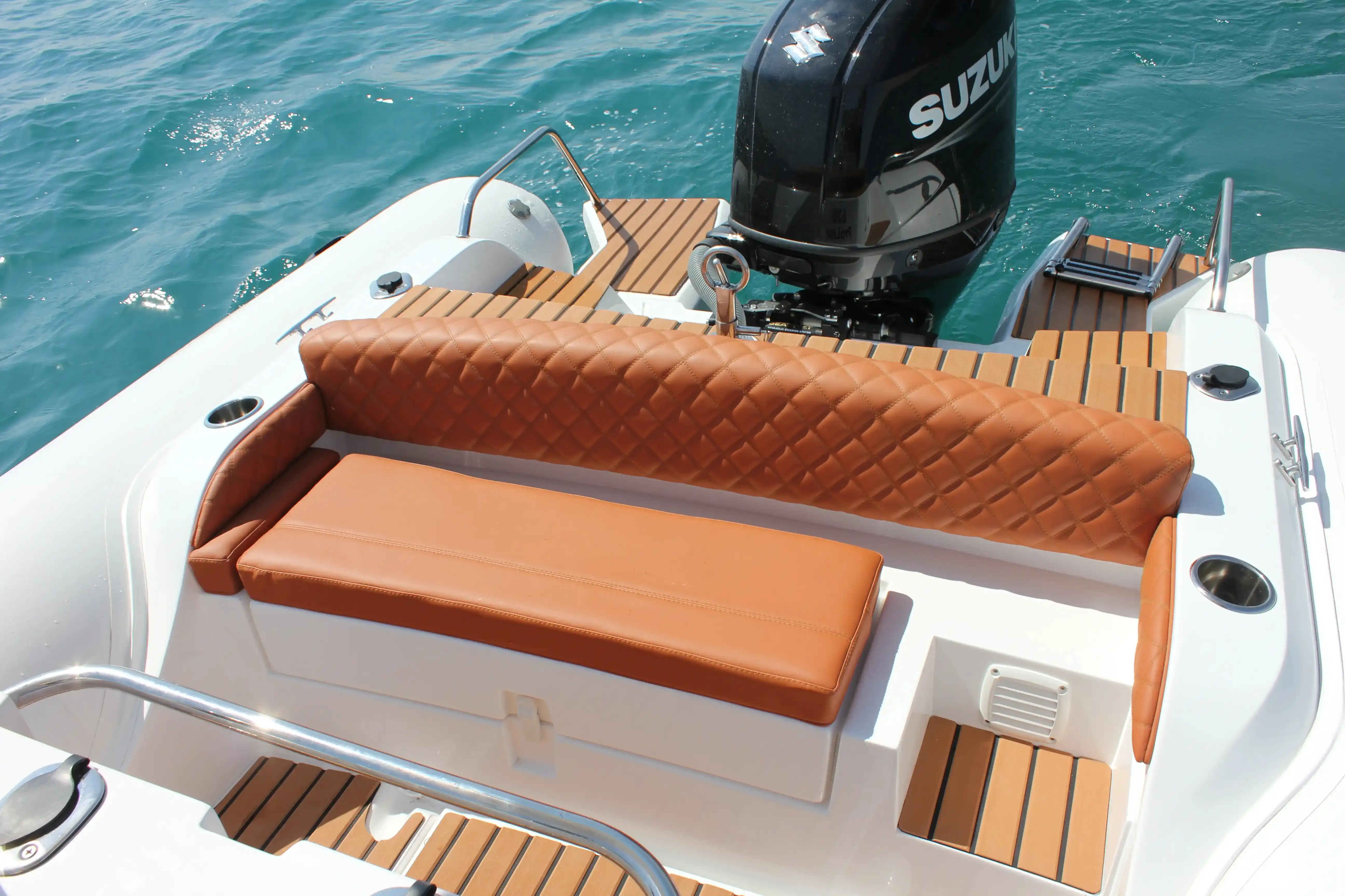 Interni del Tiger Marine ProLine 620