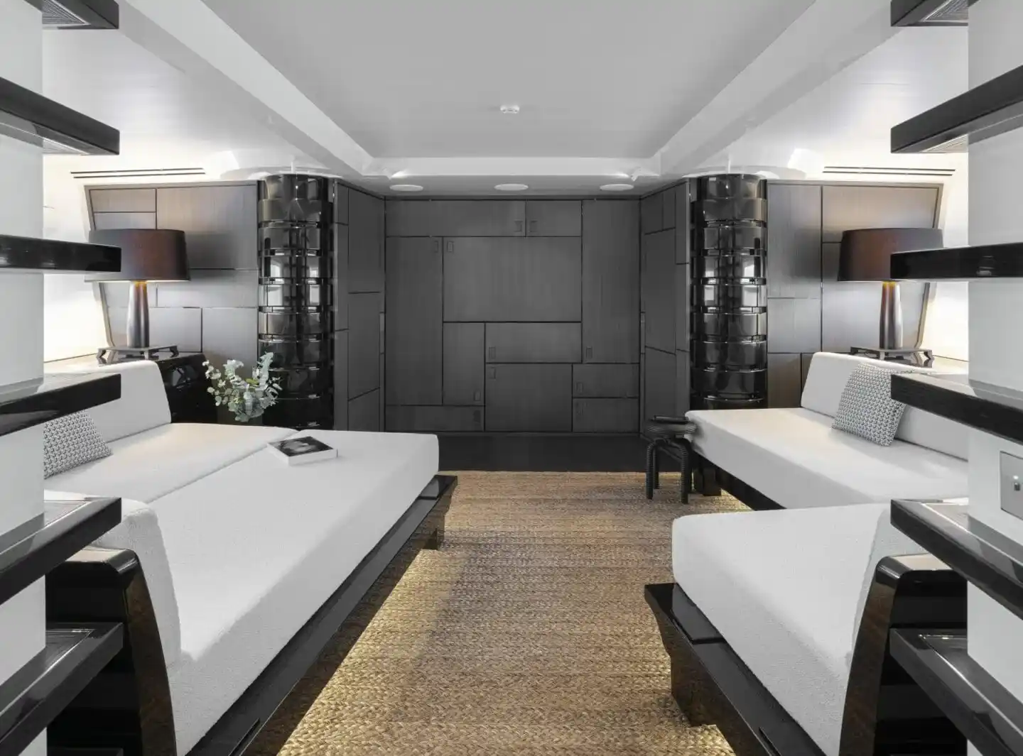 Alia Yachts Atlantico Interior