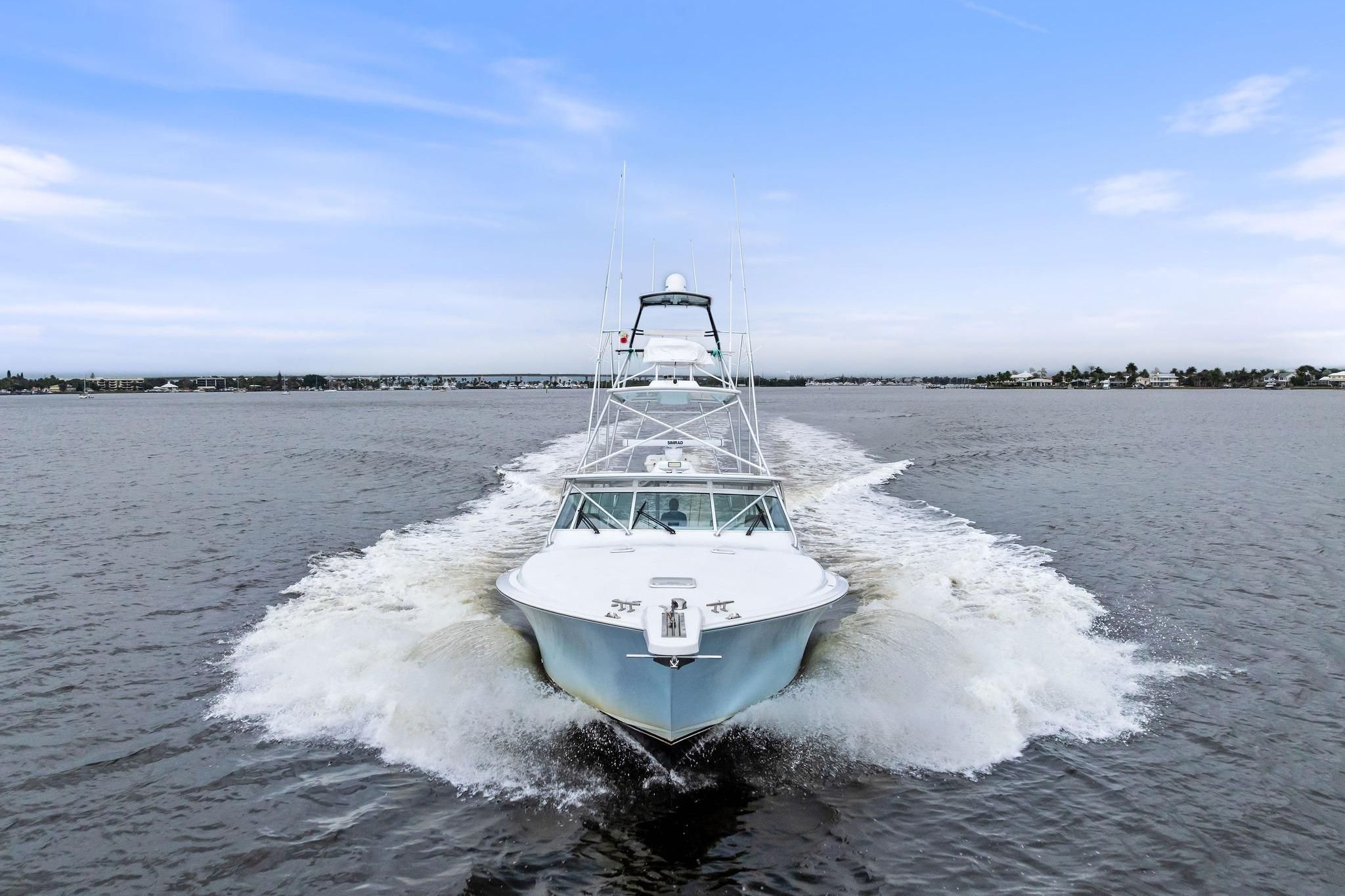 Exterieur van de Viking Yacht 45 Open