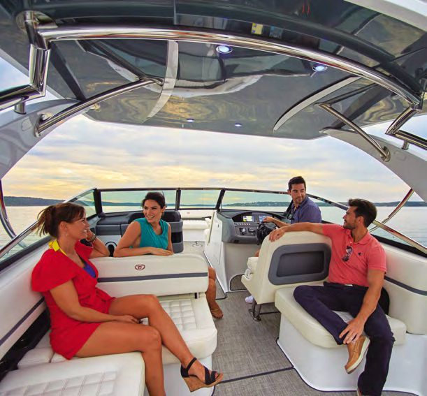 Cobalt Boats R5 Interior