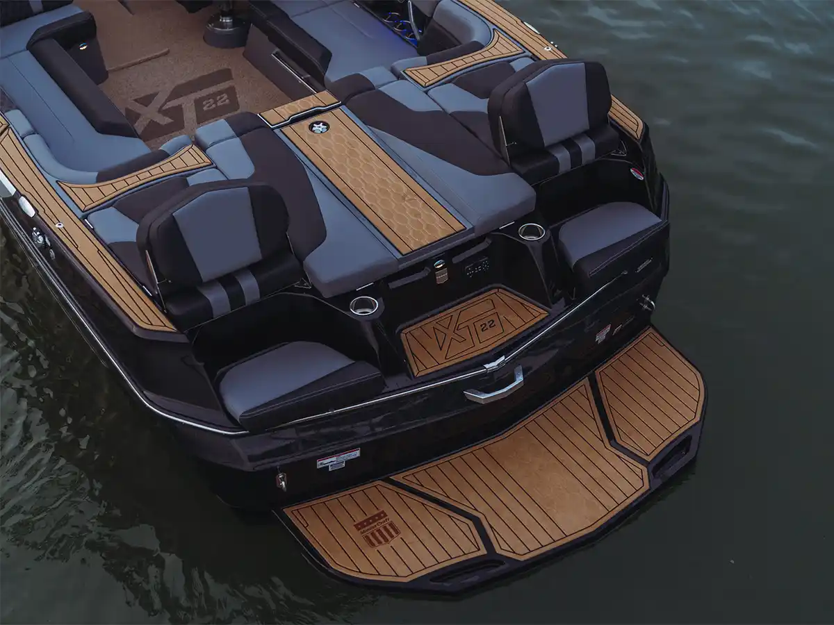 Exterieur van de MasterCraft XT22