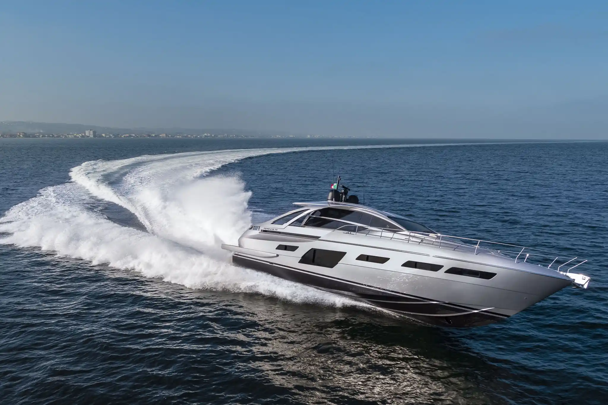 Außenbereich der Pershing 7X