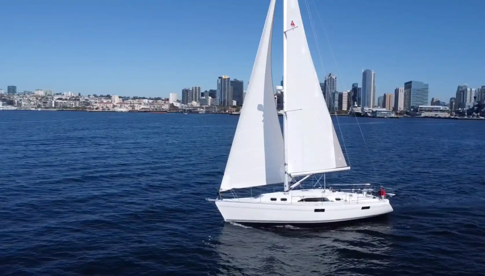 Catalina Yachts 386