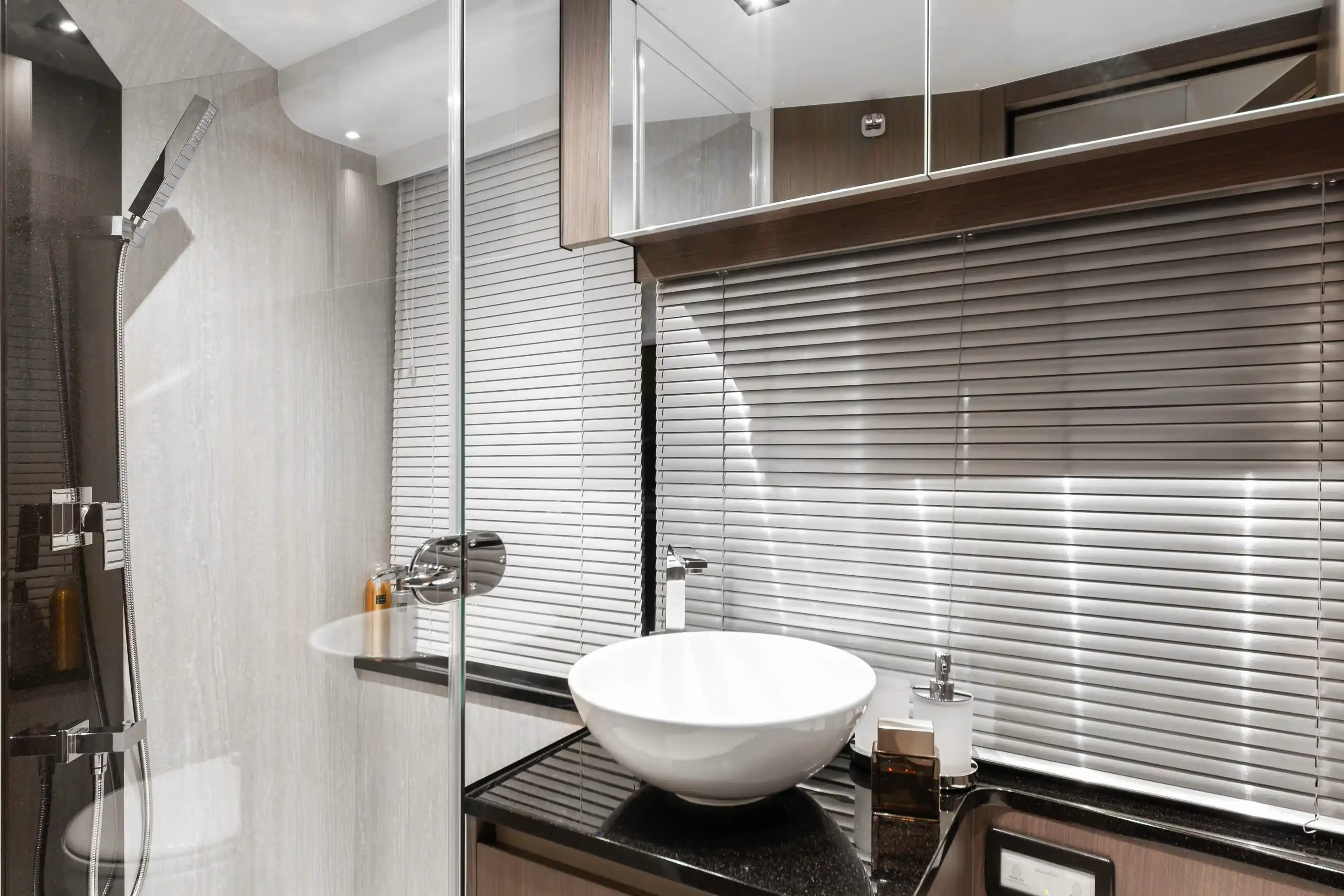 Interior del Galeon Yachts 480 Fly