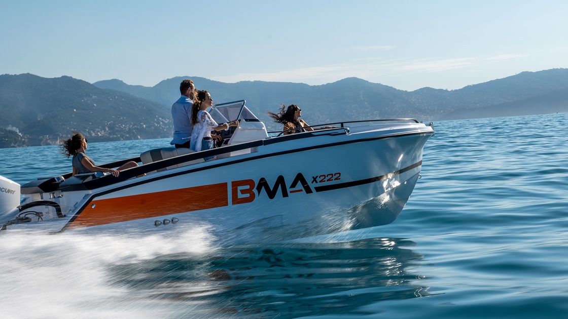 Extérieur du BMA X222