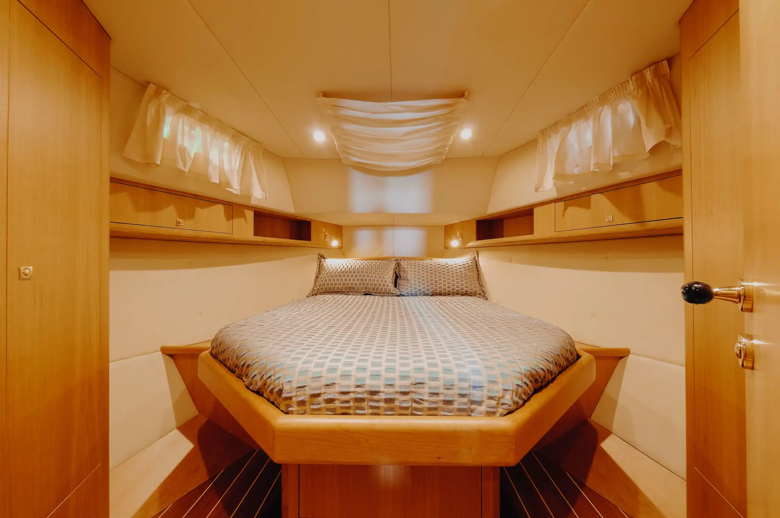 Patrone Moreno P36 Fly Interior