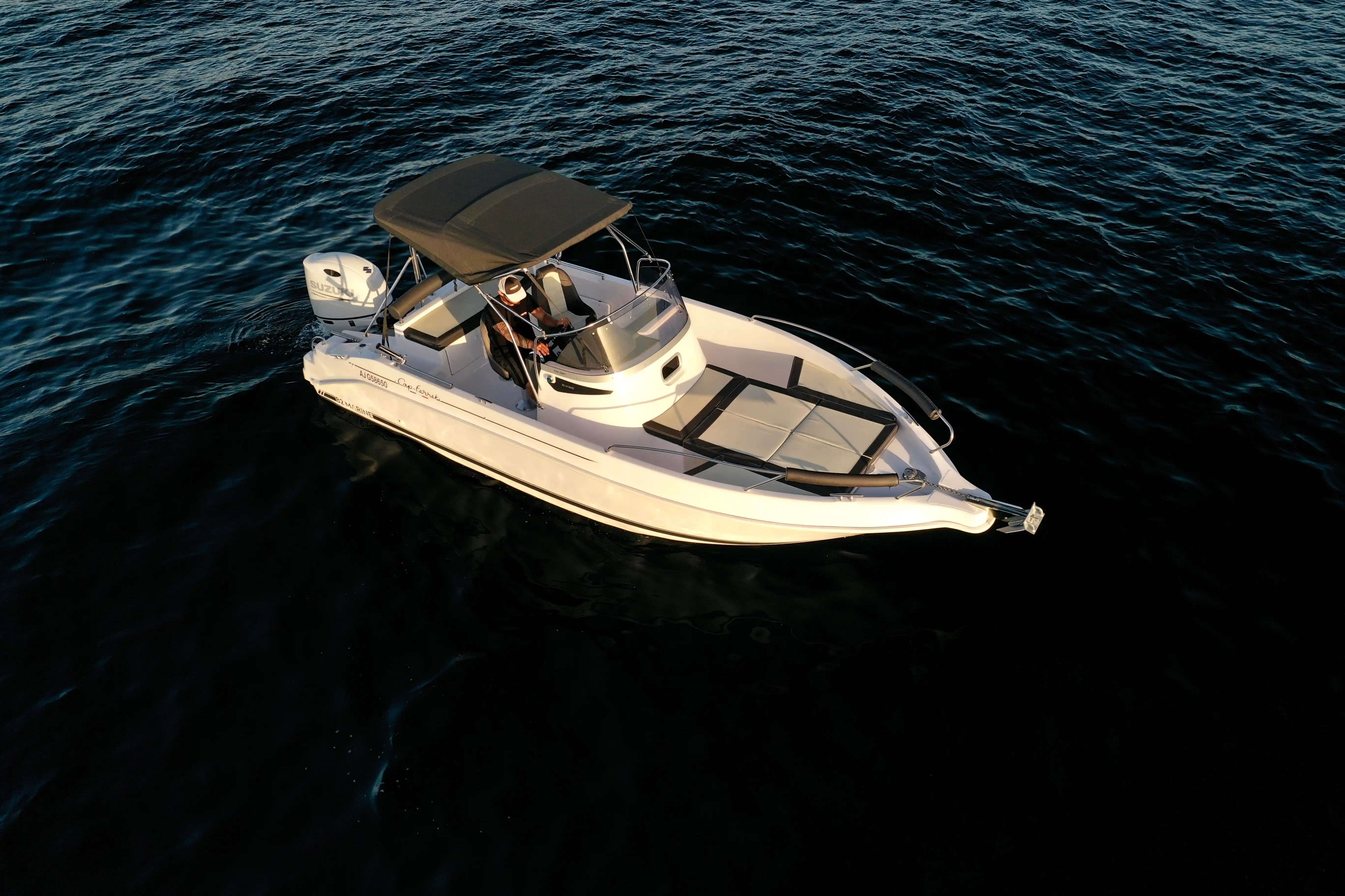 B2 Cap-Ferret 702 Open