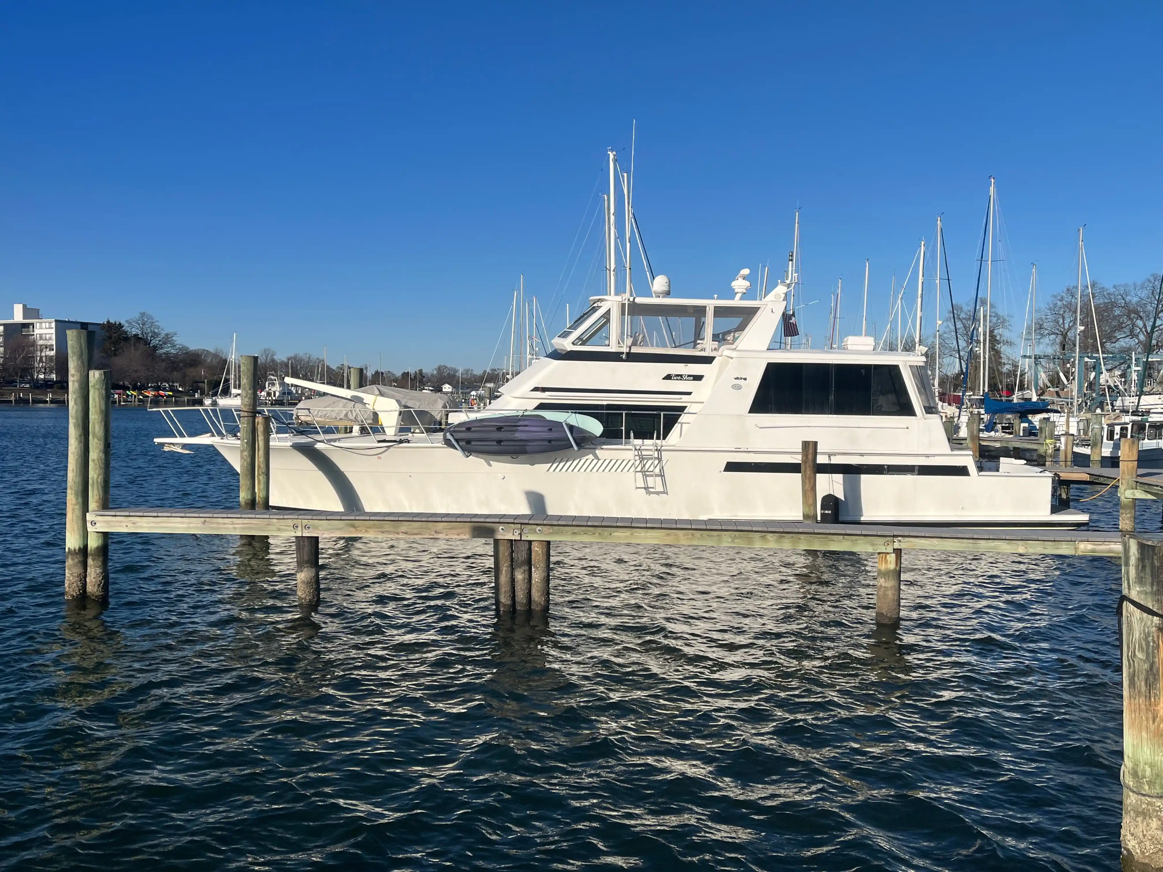 Viking Yacht 60 Cockpit Sport Yacht