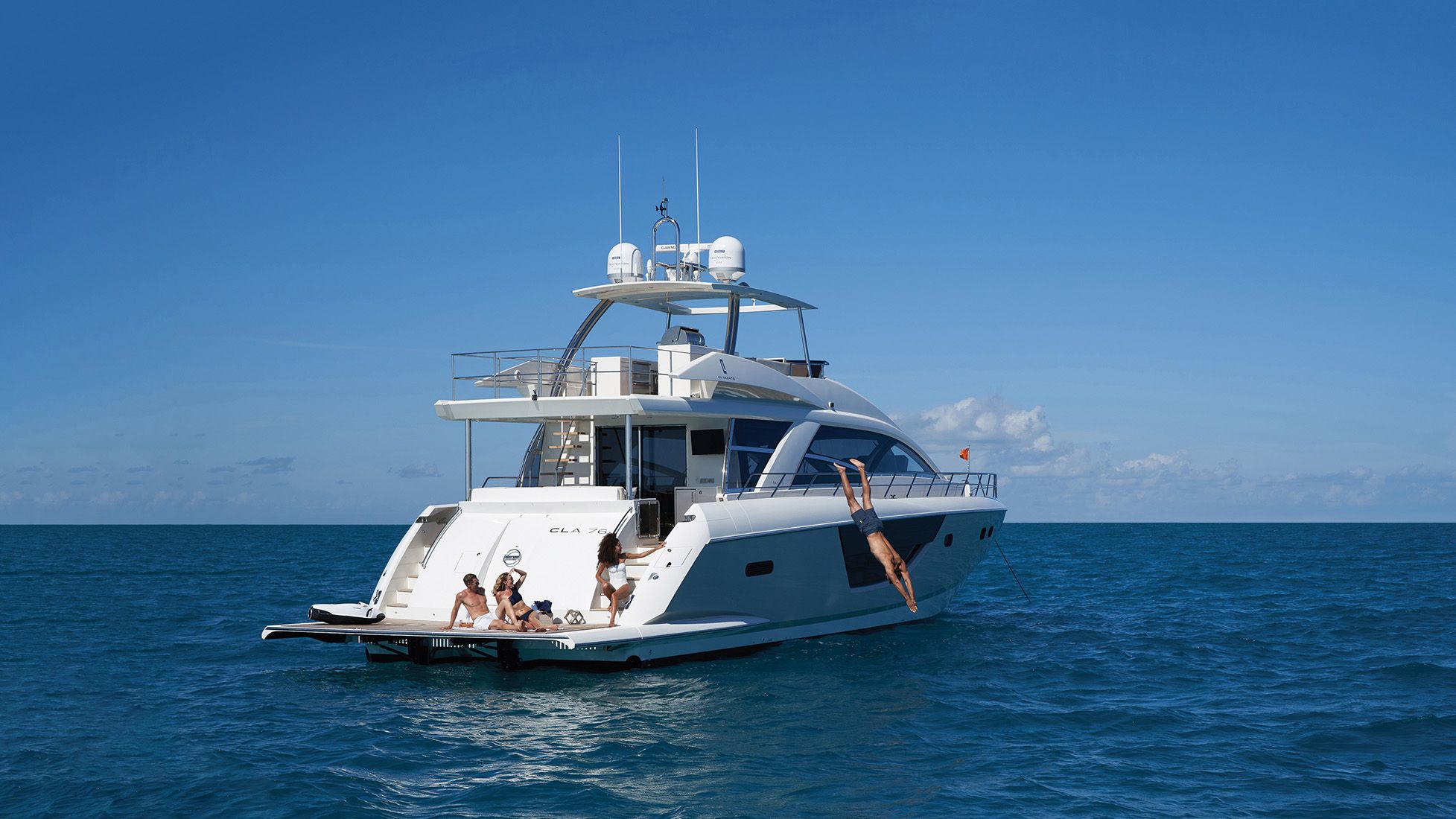 CL Yachts CLA76f Exterior
