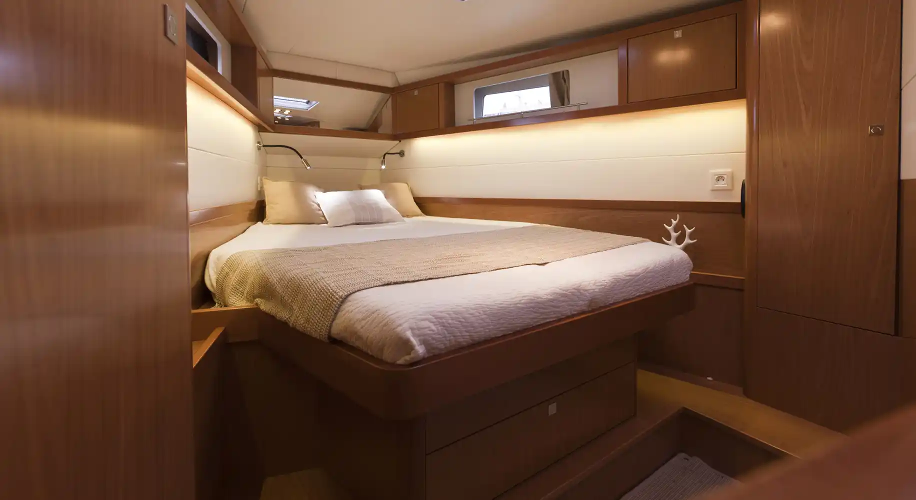 Beneteau Sense 50 Interior