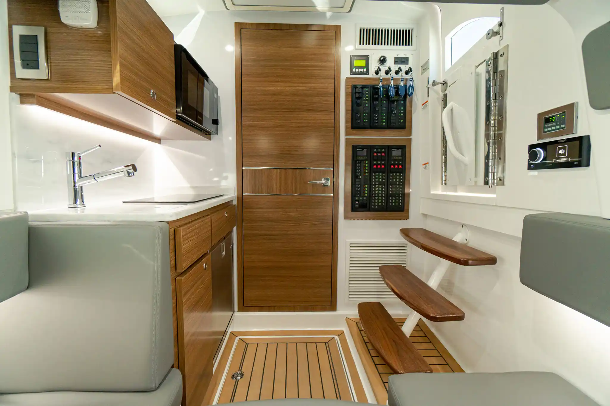 Valhalla Boatworks V-46 Interior