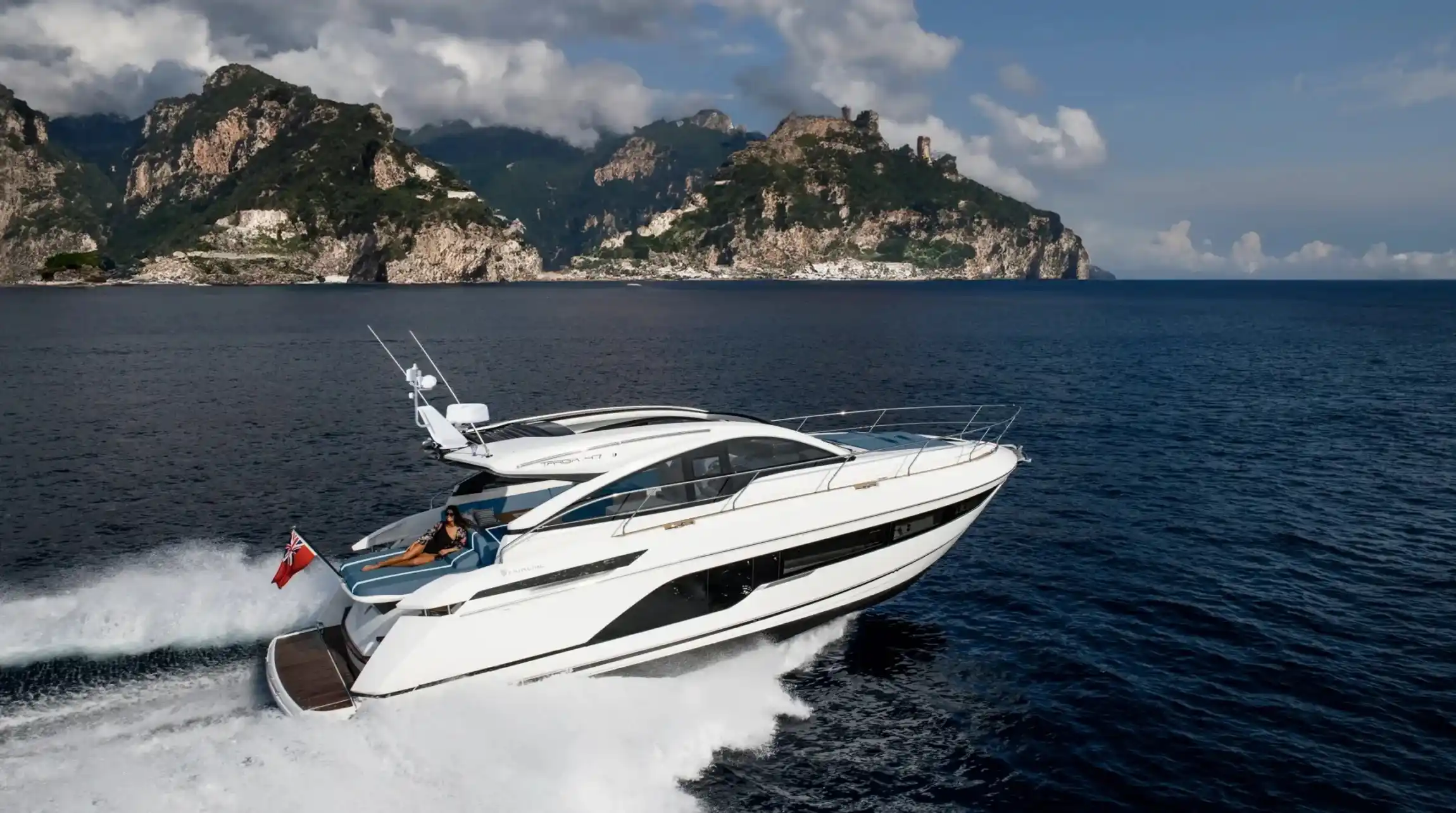 Fairline Targa 47 Open Exterior