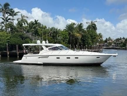 slider-2000-tiara-yachts-5200-express-power-9872648-20250718092804581-1.jpg