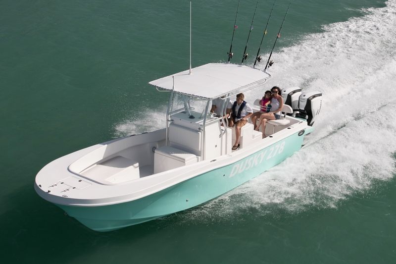 Dusky 278 Open Fisherman