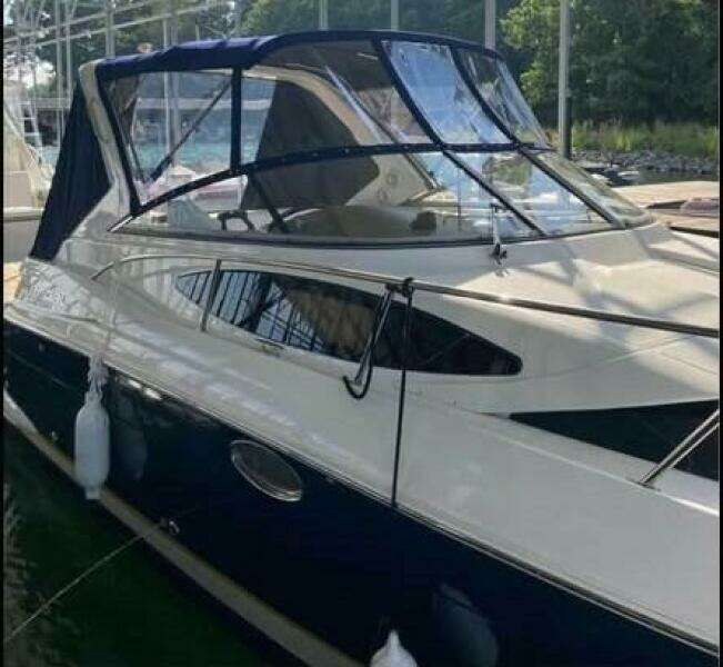 Esterni del Regal 3060 Window Express