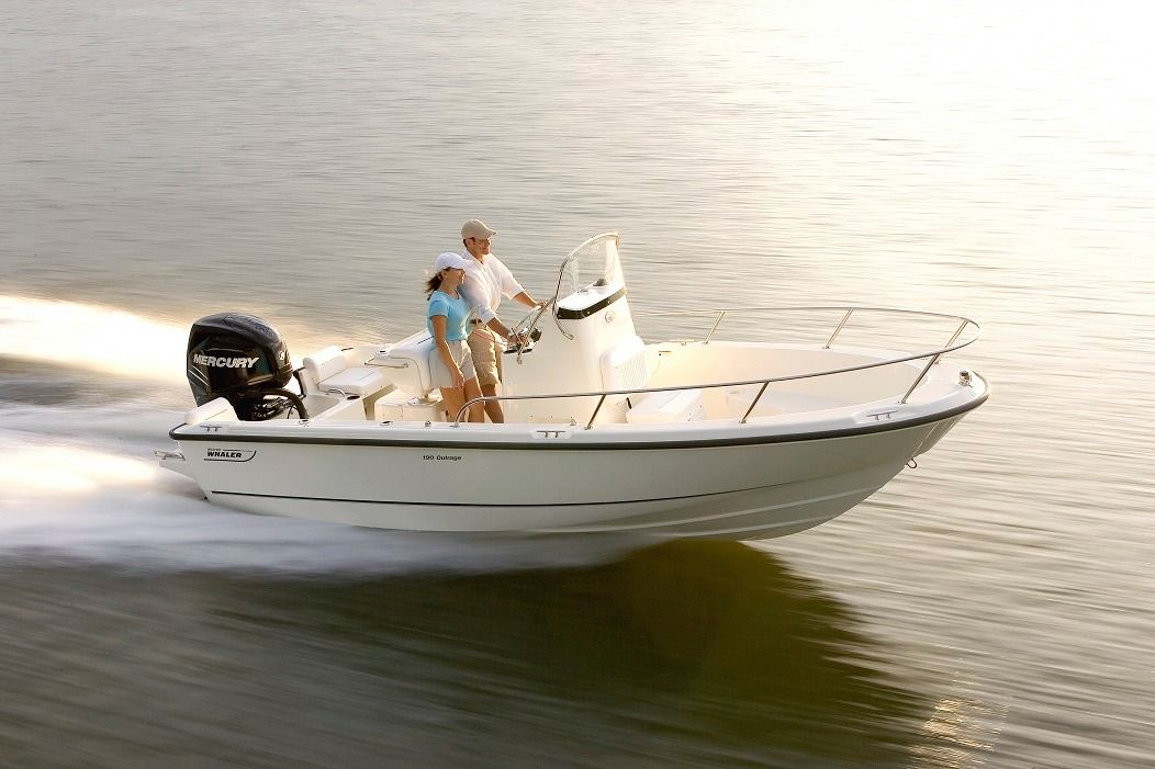 Boston Whaler 190 Outrage