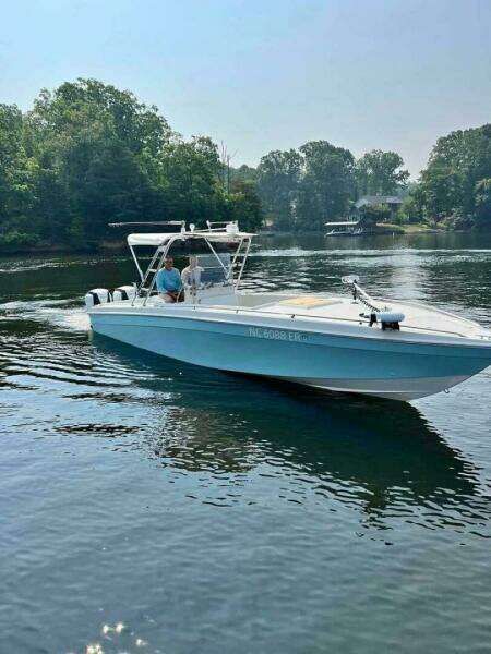 Wellcraft Scarab 30 Cuddy