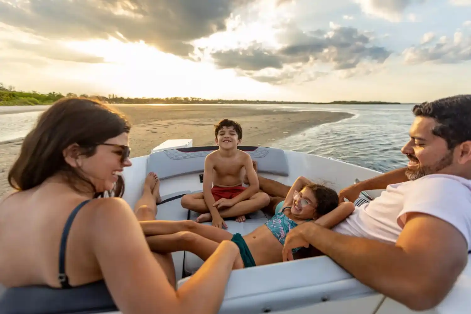 Interni del Bayliner M19