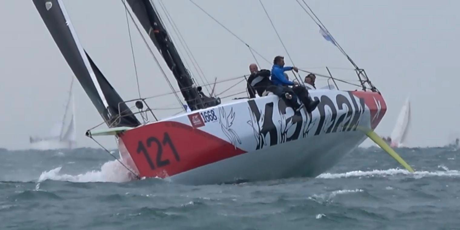 Intérieur du Custom Class 40 Tyker Evolution 3