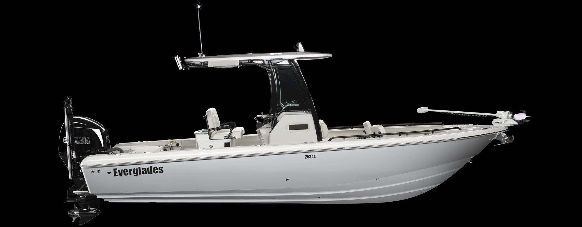 slider-everglades_2535cc_bay-boat_profile_r01_2000.jpg