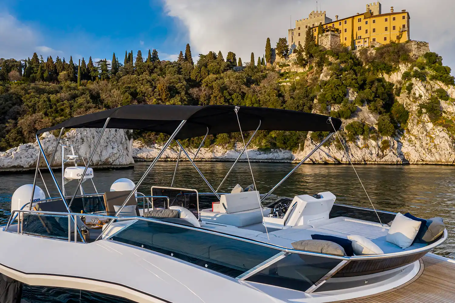 Pardo Yachts E60 Exterior