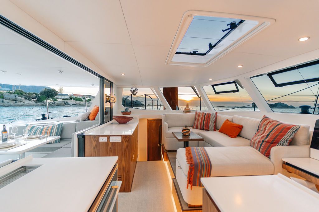 Balance 502 Interior