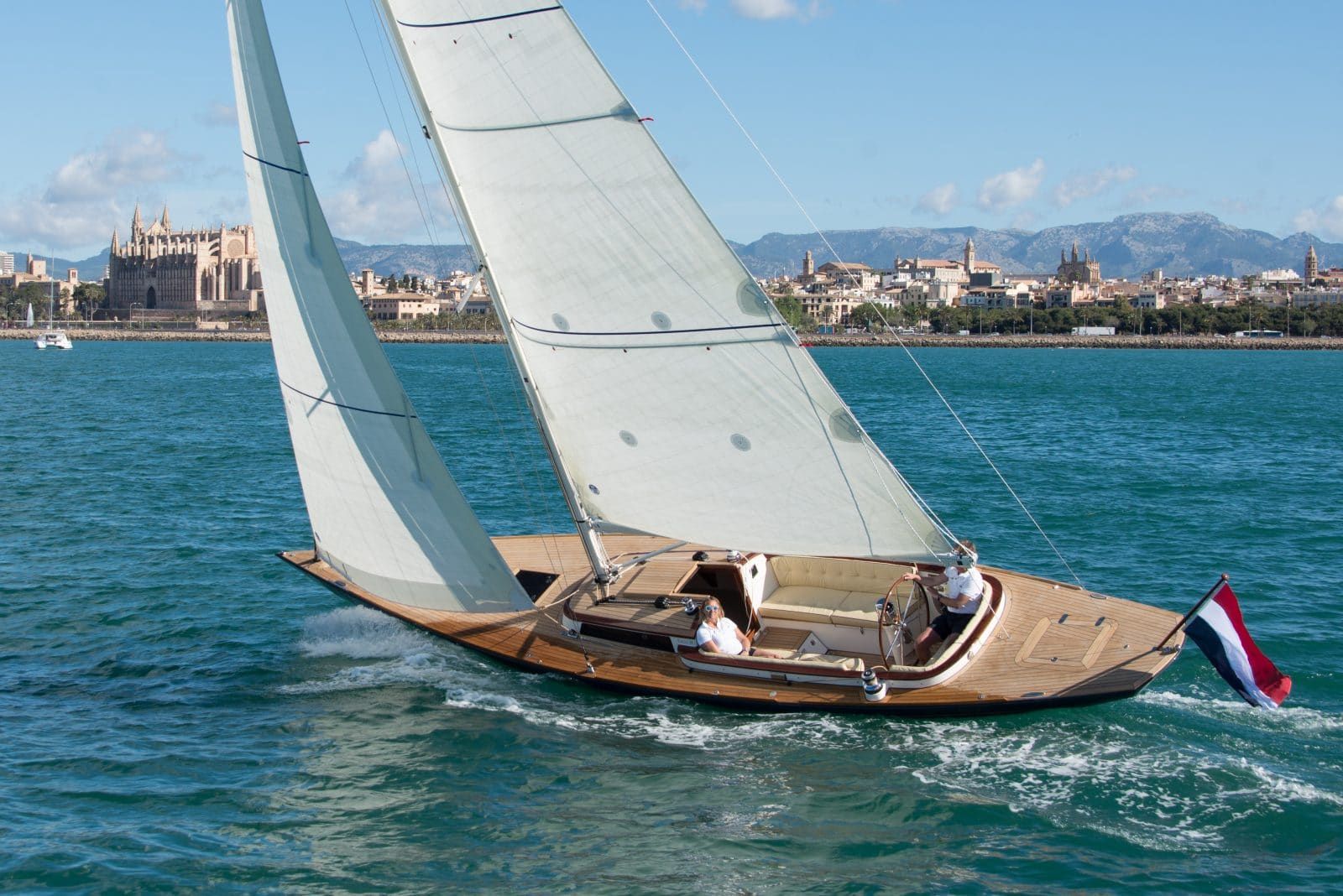 Leonardo Eagle 38