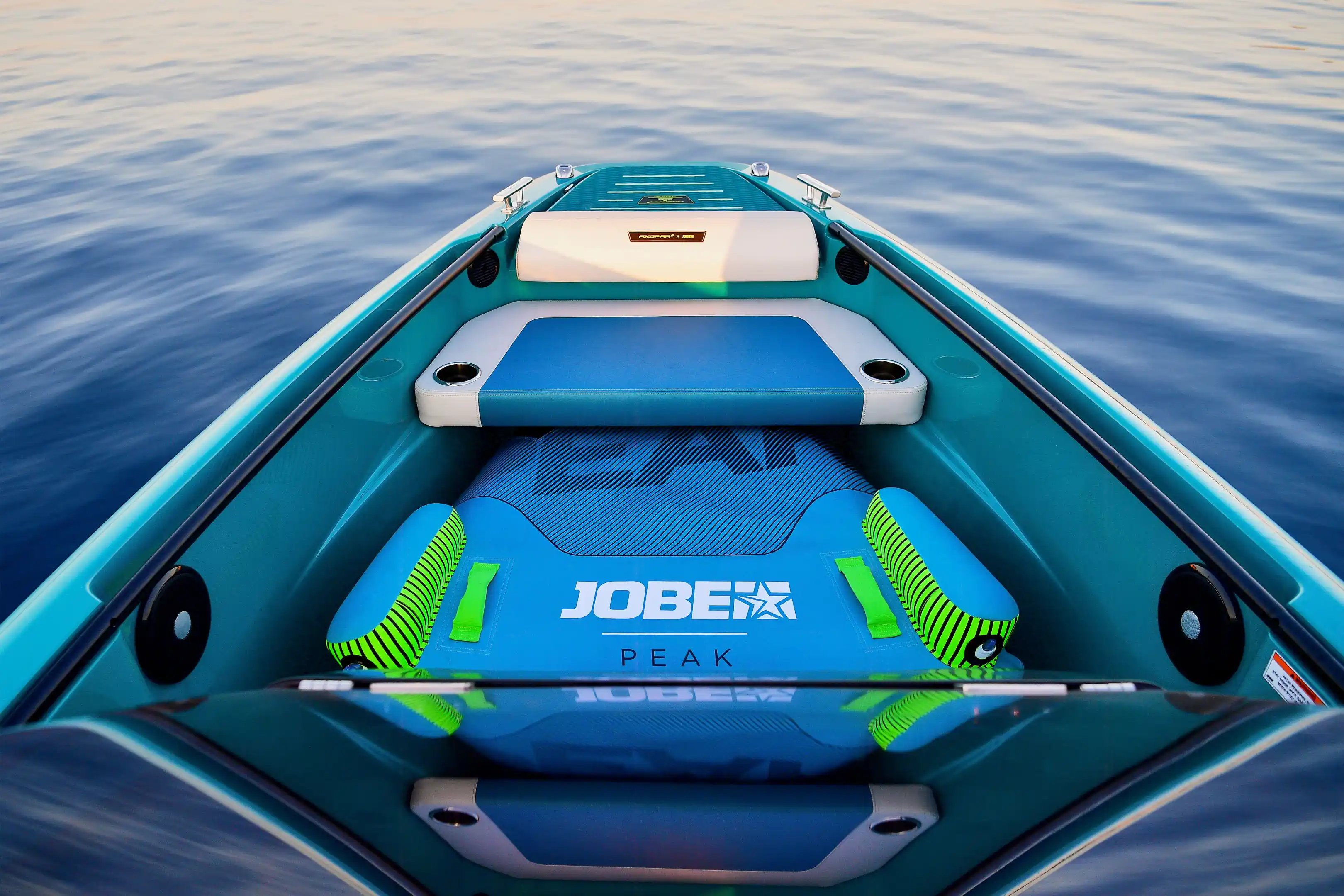 Interni del Axopar 22 T-Top