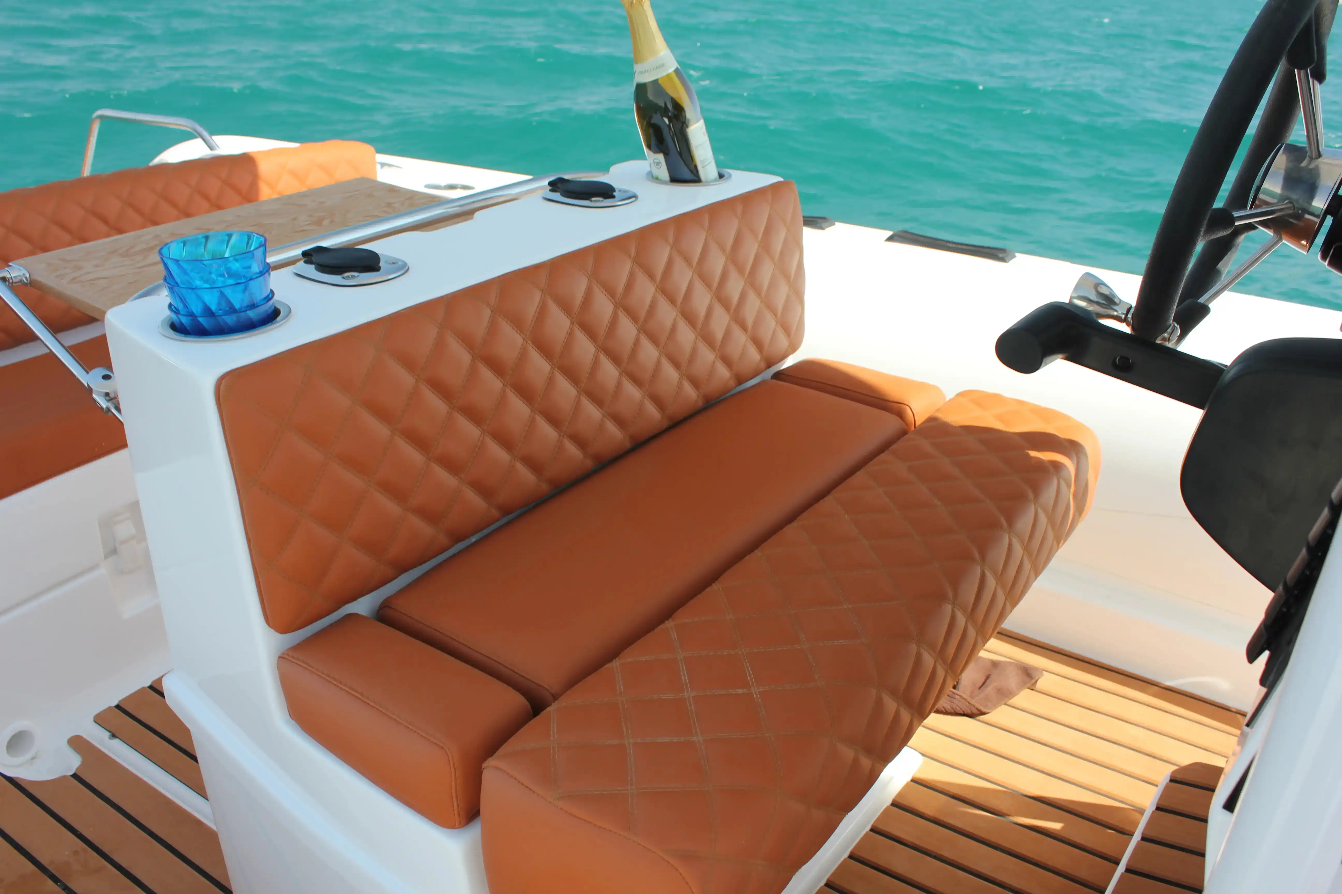 Interni del Tiger Marine ProLine 620