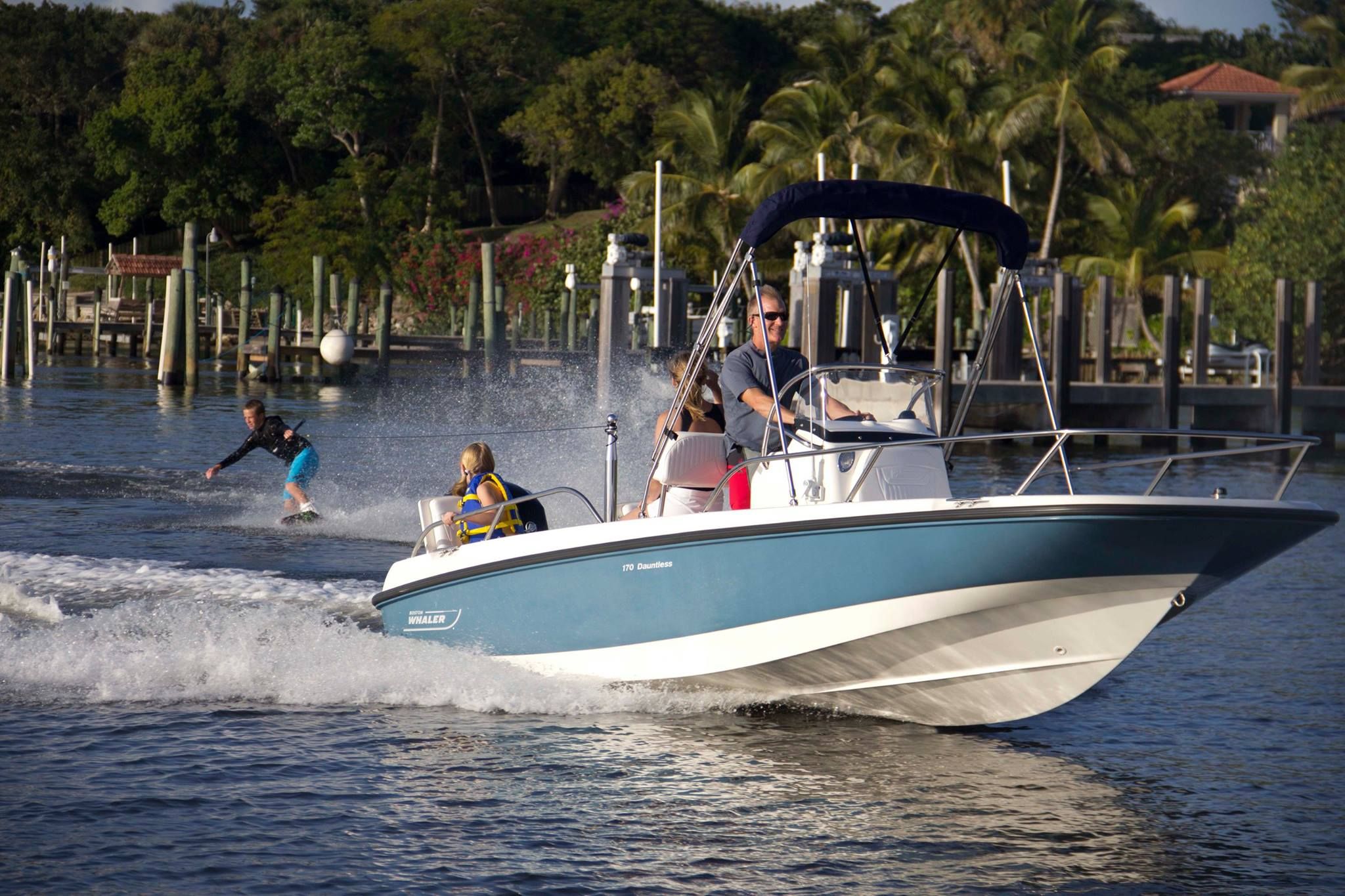 Boston Whaler 170 Dauntless