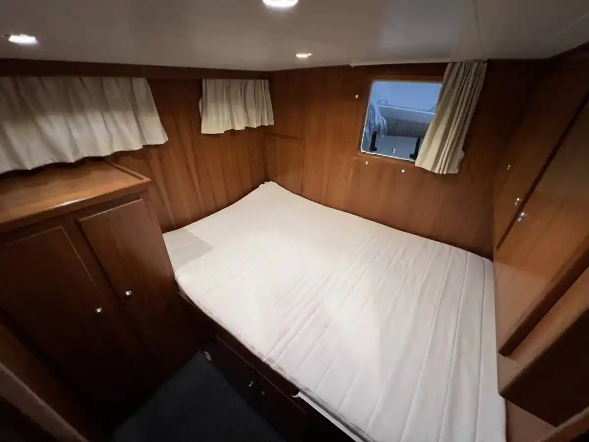 Renal Drait 41 Interior