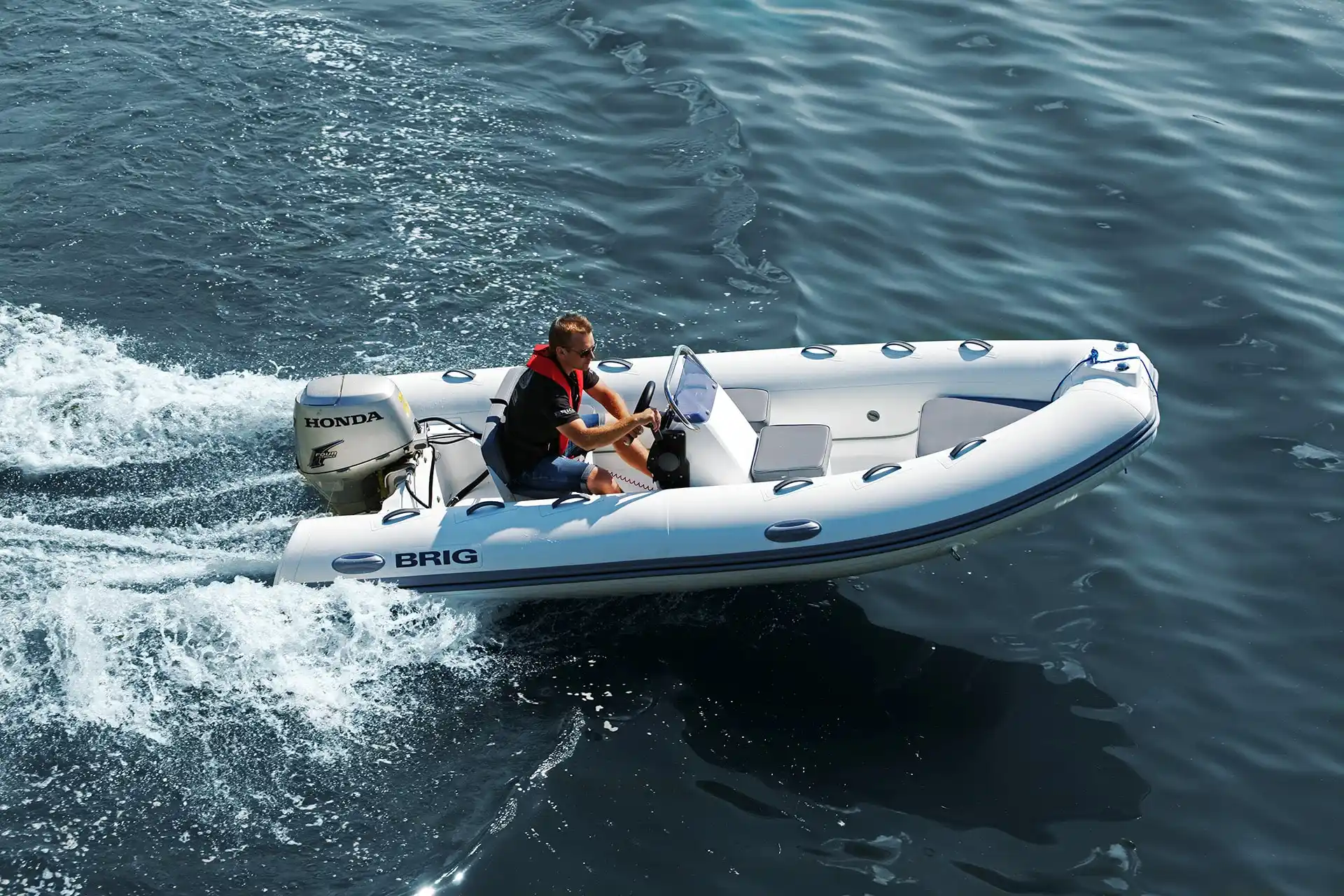 BRIG Falcon 420