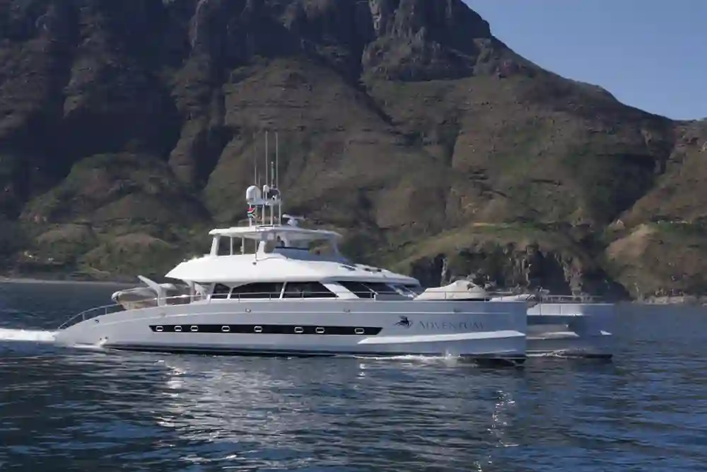 Two Oceans 750E Power Catamaran