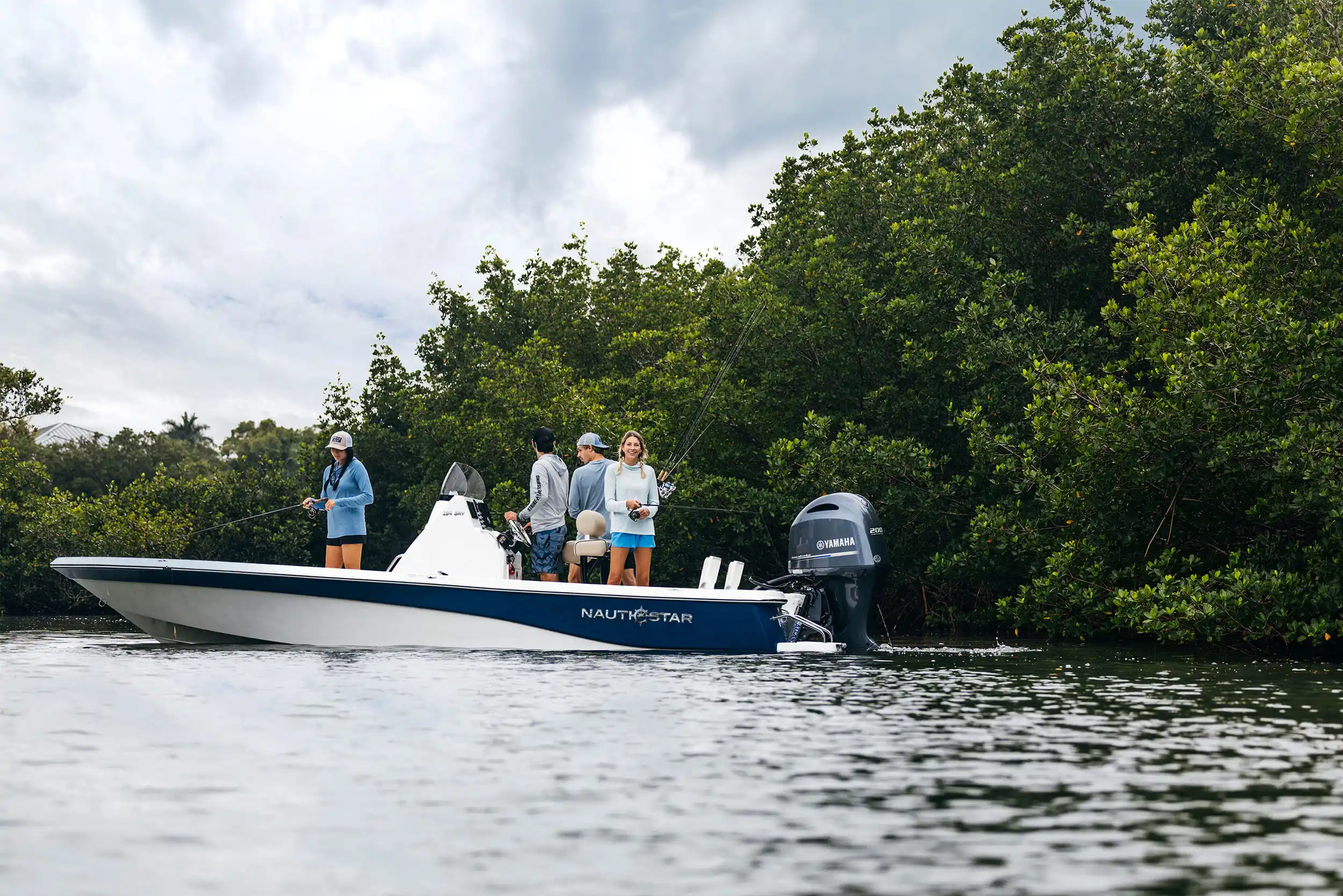 NauticStar Boats 214 Bay Exterior