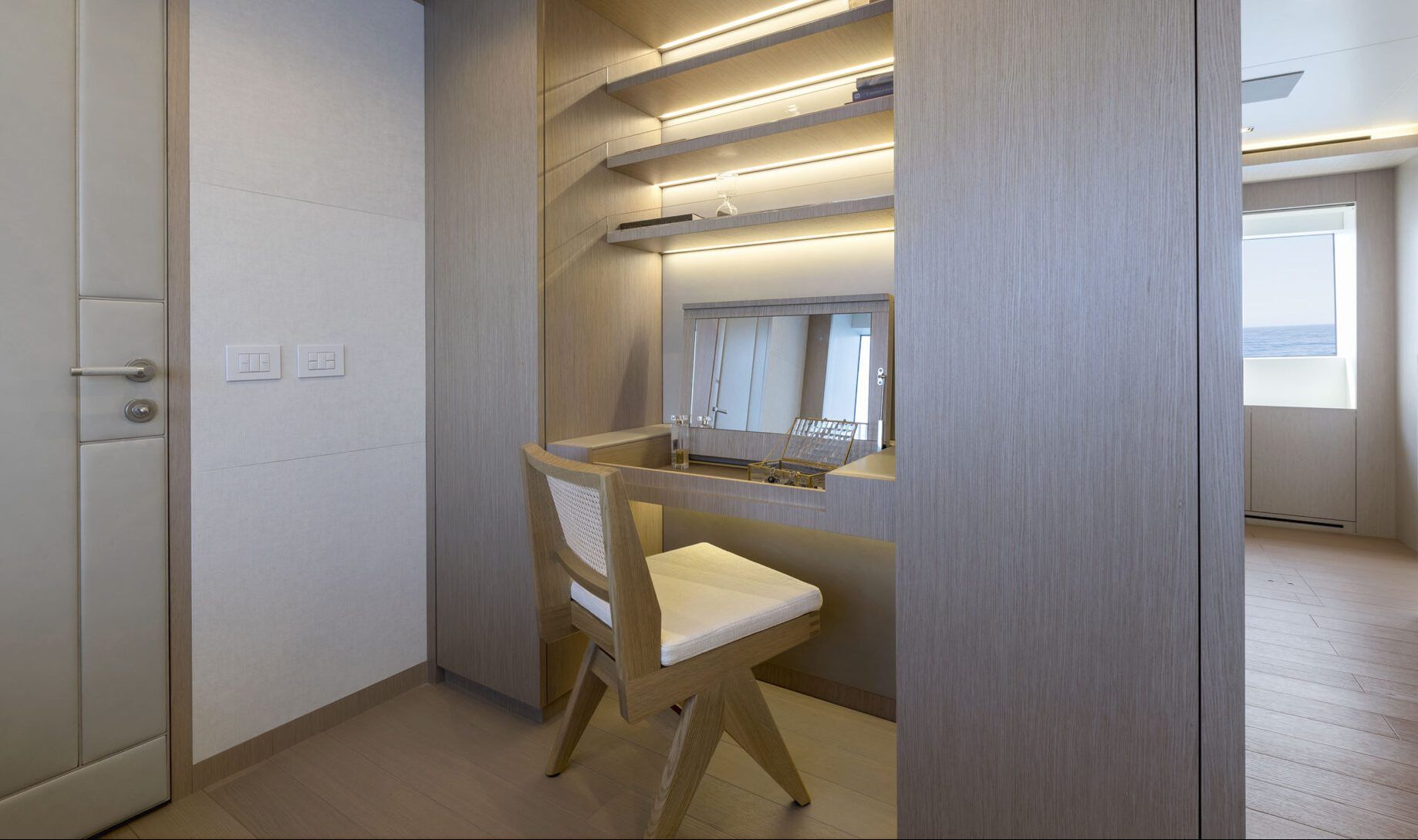 Intérieur du Mangusta Gransport 33